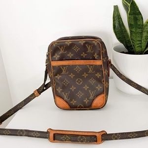 Authentic Louis Vuitton Vintage Danube Crossbody